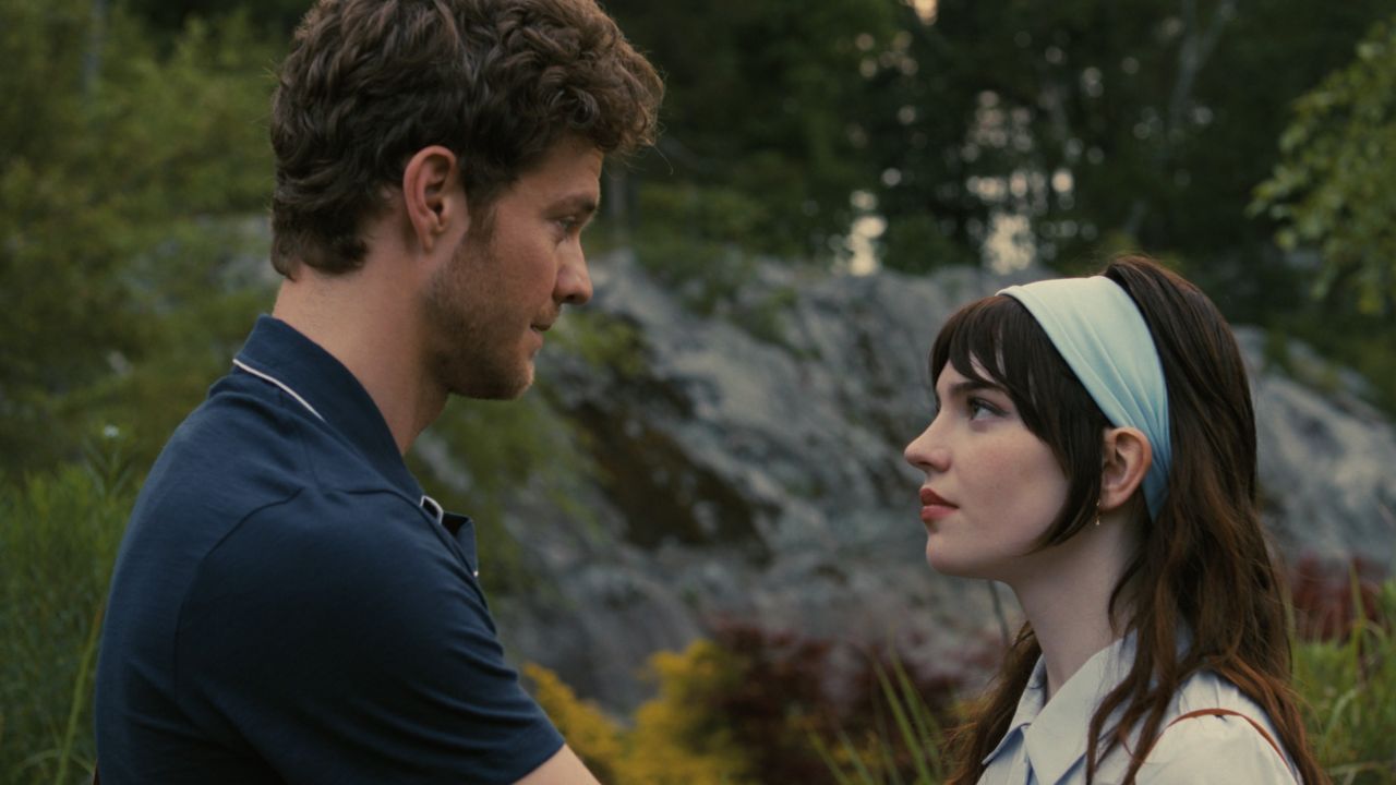 Companion (2025) - Khám phá cảm thức làm người và tình yêu đích thực Companion 2025 Josh and Iris